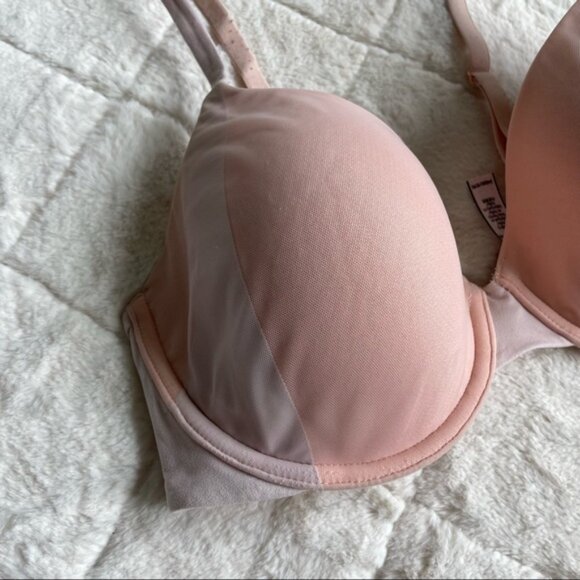 Victoria's Secret | Body By Victoria Lined Perfect Coverage | Size 34DD - Picture 3 of 11